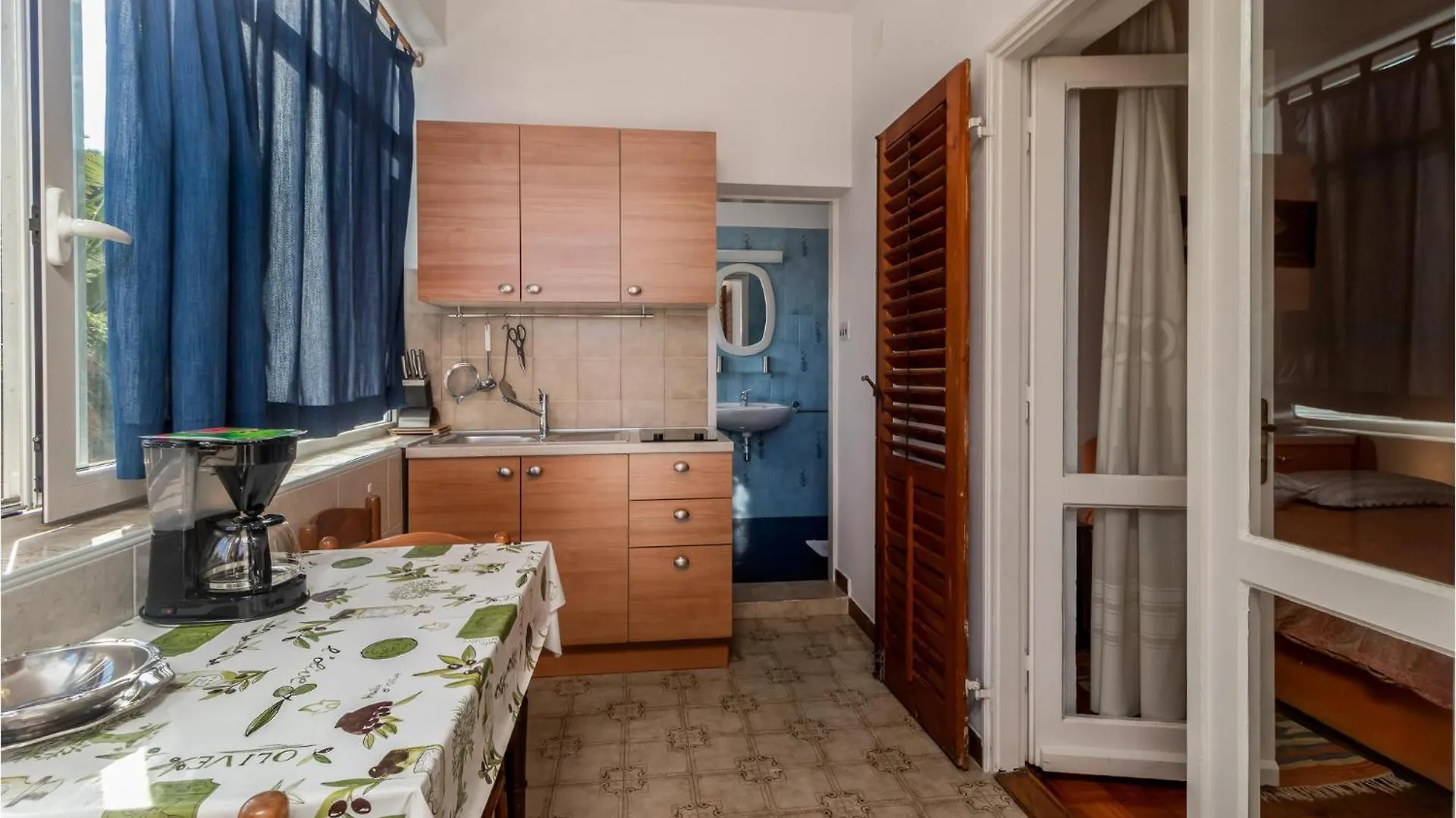 Amazing Apartment In Ika With Kitchen 0*,